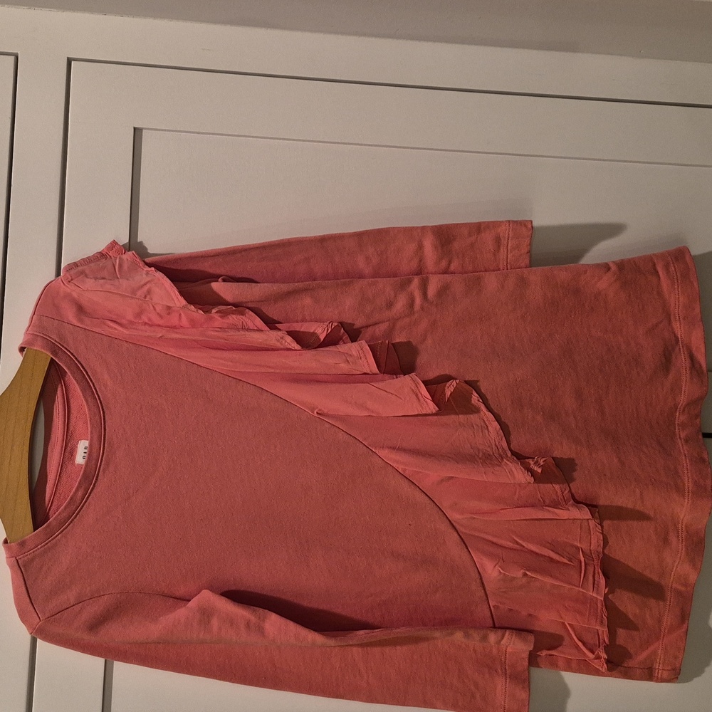Girls Gap Peach Ruffle Dress Size S (6/7)